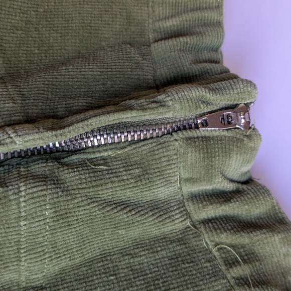 Corduroy Midi A-Line Skirt, Med, Vintage Y2K, w/ Kick Pleats, lace, pockets - Picture 3 of 10